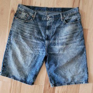 Men's 569 Levi Denim Shorts 42 Medium Wash